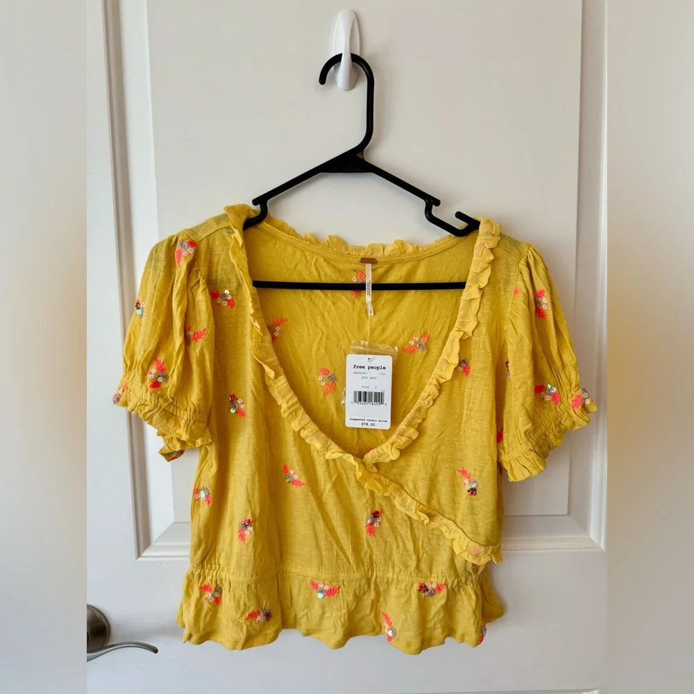 NWT Free People Full Bloom Embroidered Crop Top